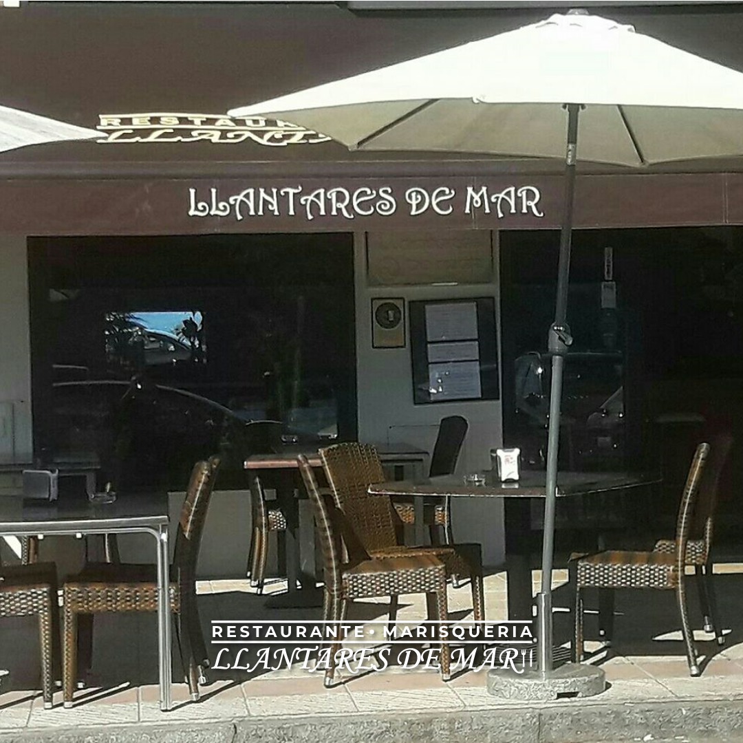 Terraza de restaurante Llantares de Mar