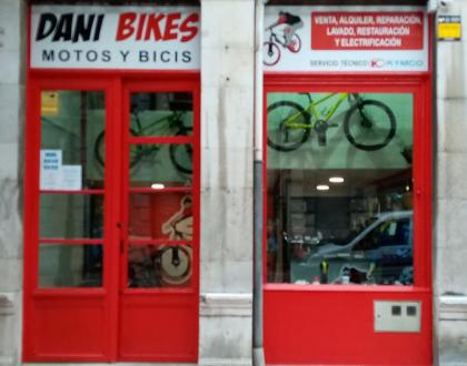 dani_bikes.jpg